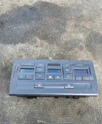 Audi A4 S4 B6 8E 8H Climate control unit 8E0820043AC 0001442