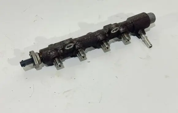 Citroen C4 III e-C4 Fuel main line pipe 9821399680