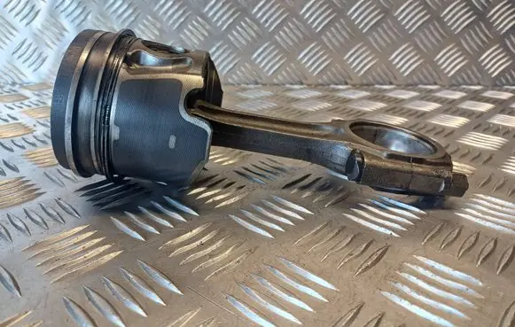 Citroen C5 Piston with connecting rod 085190 783