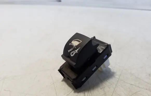 Citroen C5 Aircross Electric window control switch