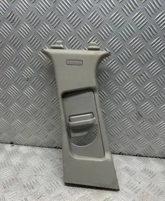 Mercedes-Benz C W204 (B) pillar trim (top) A2046903726