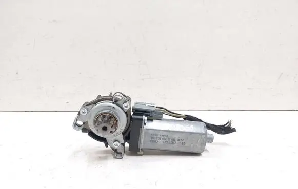 Mercedes-Benz R W251 Seat adjustment motor 820419004