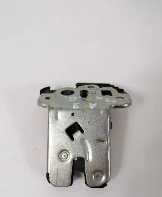 Audi A3 S3 8P Tailgate/trunk/boot lock/catch/latch 8K9827505