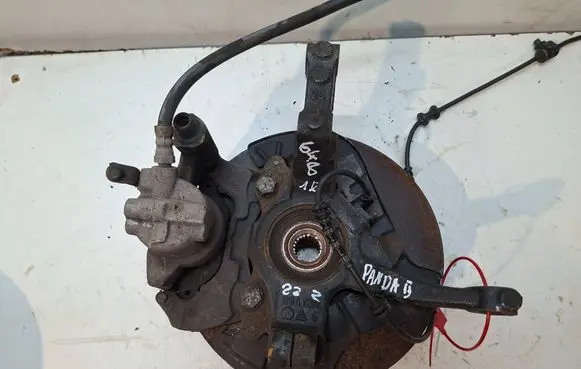 Fiat Panda II Front wheel hub spindle knuckle S27647648