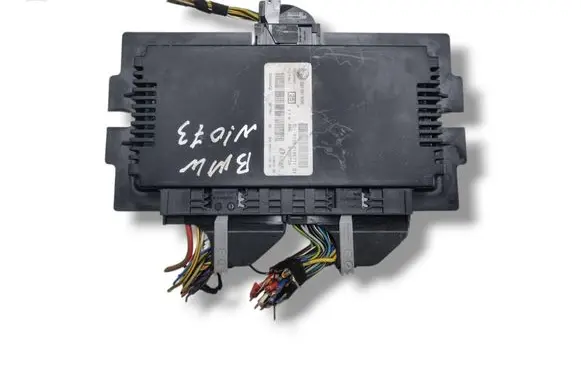 BMW 3 E90 E91 Light module LCM 5323398D5 9166711