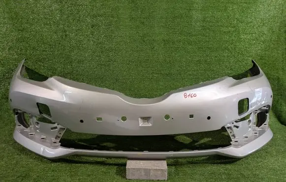 Toyota Auris 150 Front bumper 