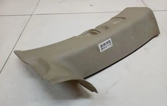 Opel Zafira A (D) pillar trim (bottom) 90579815