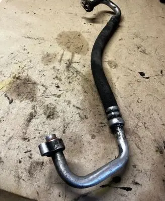 Air conditioning (A/C) pipe/hose