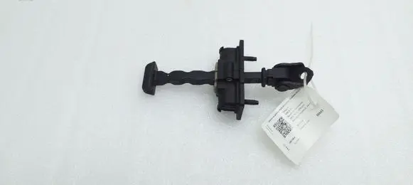 Peugeot 5008 II Rear door check strap stopper