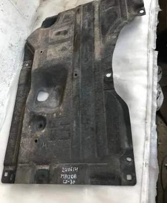 Mazda CX-30 Rear underbody cover/under tray 563u1