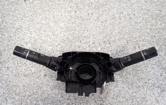 Mazda 2 Other switches/knobs/shifts DF7166120B