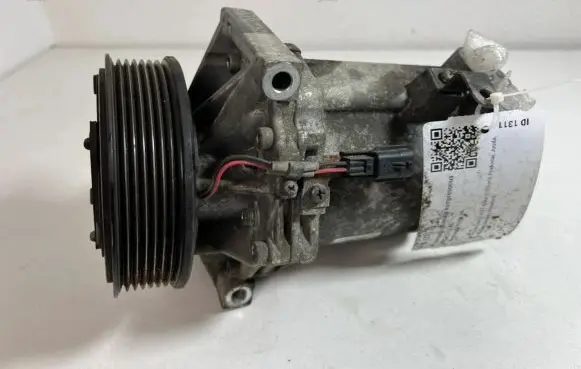 Nissan Juke I F15 Air conditioning (A/C) compressor (pump) 926003ZL1A