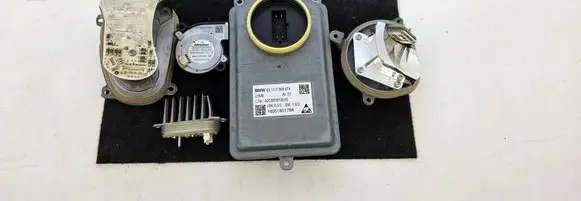 BMW 4 F32 F33 Xenon control unit/module 63117354974 16051801798 A2C89761301B