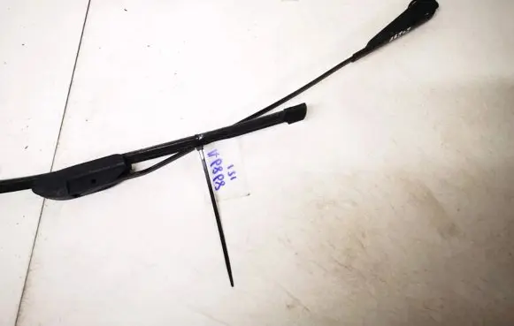 Opel Astra F Front wiper blade arm 90341907