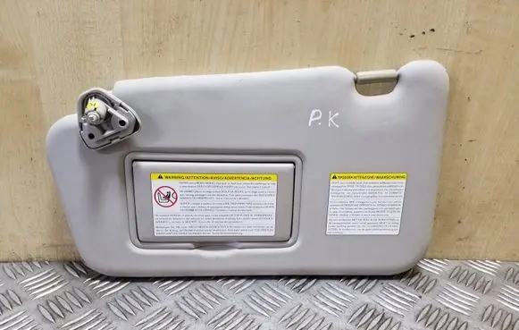 Nissan Juke I F15 Sun visor