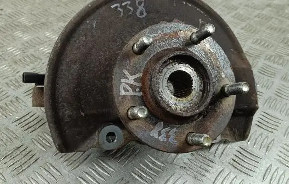 Mitsubishi Outlander Front wheel hub