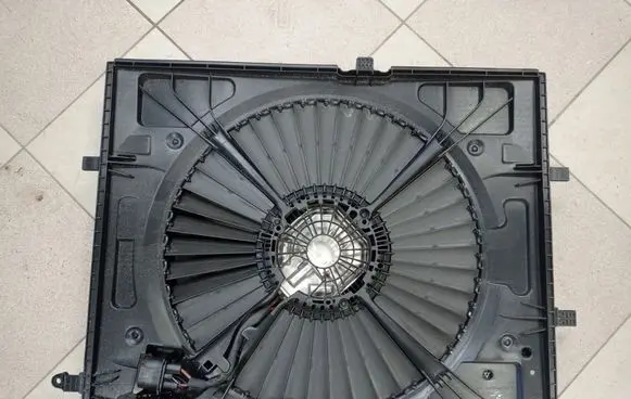 Mercedes-Benz GLC C253 Fan set A0999061301 0130707427 A0995050000