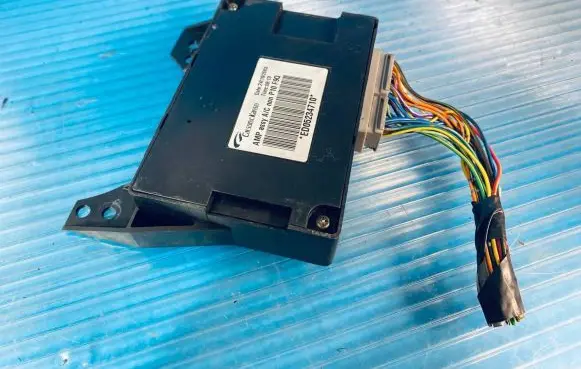 Nissan Primera Air conditioning/heating control unit ED05234710