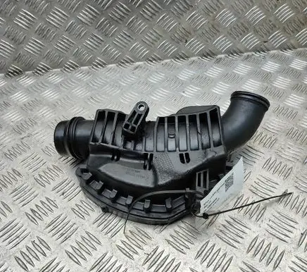 Mercedes-Benz GL X166 Intake resonator A6421403487