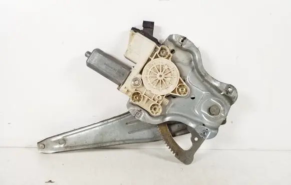 Toyota Corolla E120 E130 Rear window lifting mechanism without motor 69830-02100