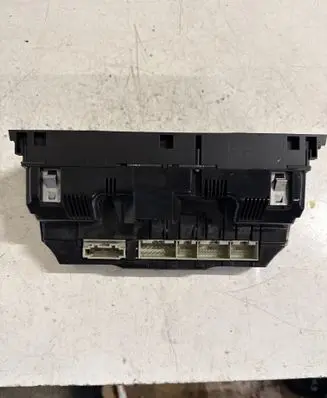 Audi A6 S6 C6 4F Climate control unit 4F1820043AG 4F0910043A 5HB00883351
