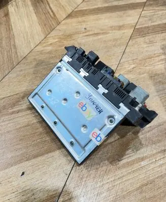 Mercedes-Benz E W211 Fuse module 2115454401