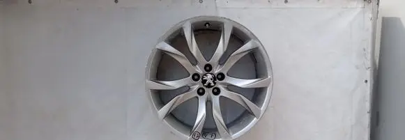 Peugeot RCZ R16 alloy rim 9673495677