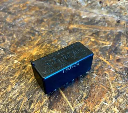 Mercedes-Benz E W124 Sunroof control unit/module 1248210047 30557A 898740000