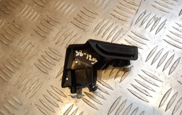 BMW 5 E60 E61 Armrest lock 7112664 38125