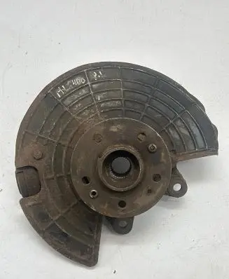 Mercedes-Benz ML W163 Front wheel hub