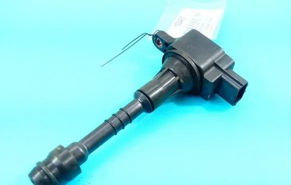 High voltage ignition coil