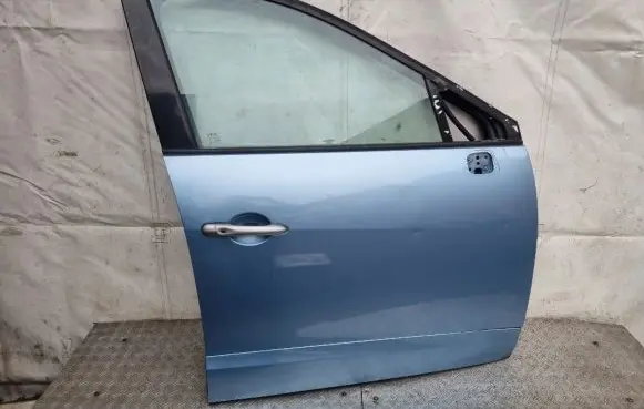 Renault Scenic III - Grand scenic III Front door