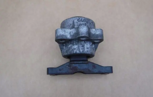 Ford Transit Custom Engine mount bracket BK216F012AE