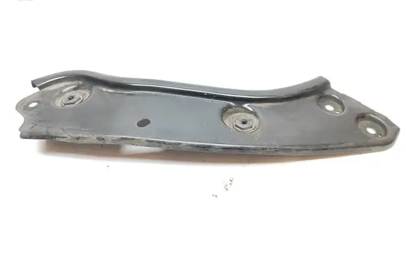 Volkswagen Touran II Radiator support slam panel bracket 1T0805932