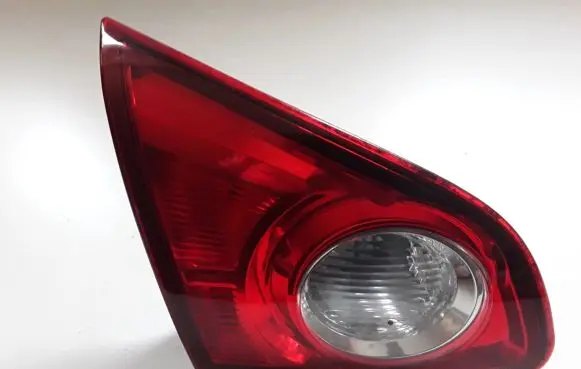 Nissan Qashqai Tailgate rear/tail lights 89071063