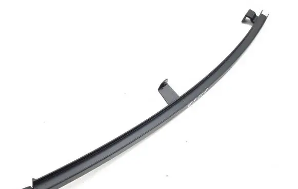 Toyota C-HR I Rear door windshield rail 