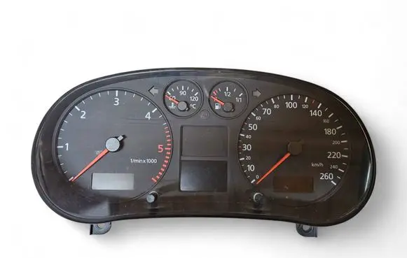 Audi A3 S3 8L Speedometer (instrument cluster) 8L0920900M