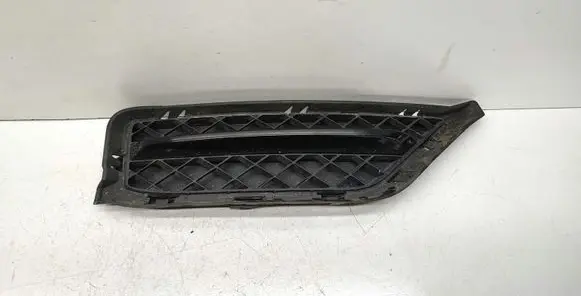 BMW X1 E84 Front bumper lower grill 7303754 51117303754