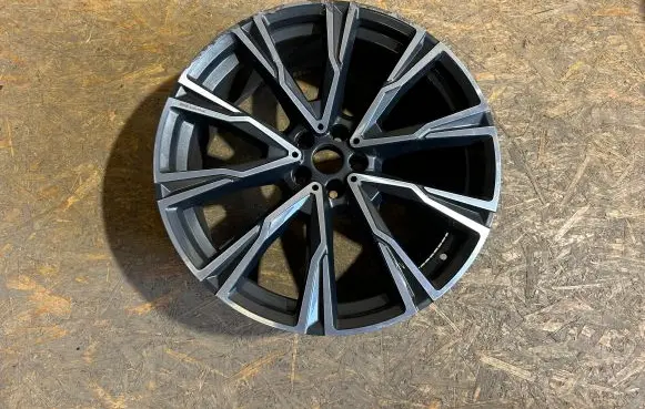 BMW X7 G07 R22 alloy rim 8074222 K1KT920