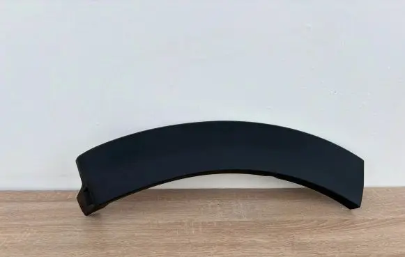 Renault Kadjar Fender trim (molding) 8201589155