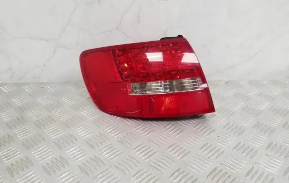 Audi A6 S6 C6 4F Rear/tail lights 89037044