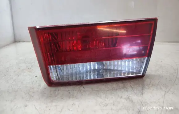 Hyundai Sonata Tailgate rear/tail lights