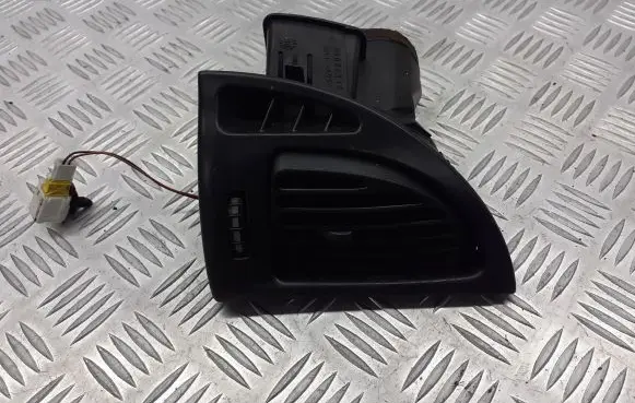 Citroen C5 Dashboard side air vent grill/cover trim 9634422777