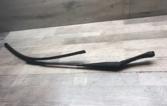 Audi Q5 SQ5 Windshield/front glass wiper blade 8R1955407B