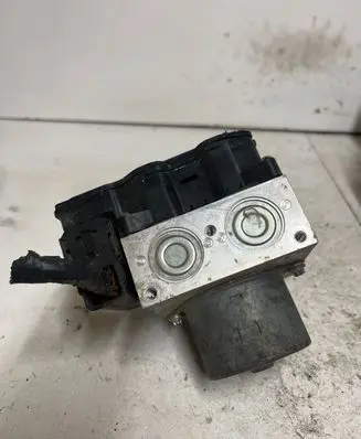 Mini One - Cooper Clubman R55 ABS Pump 6785944 15803115V 54084997A