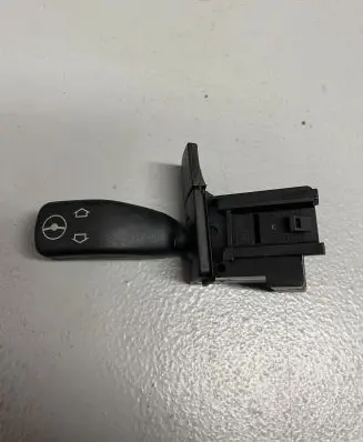 BMW 5 E39 Steering wheel adjustment handle/lever 8373901
