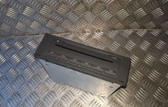 CD/DVD changer