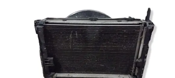 BMW 3 E90 E91 Radiator set 1902137