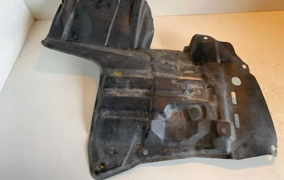 Toyota Corolla E110 Engine splash shield/under tray 5144212130