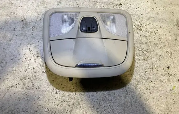 Chrysler 200 Front seat light 5MK051L2AE SE0319510 FN572163